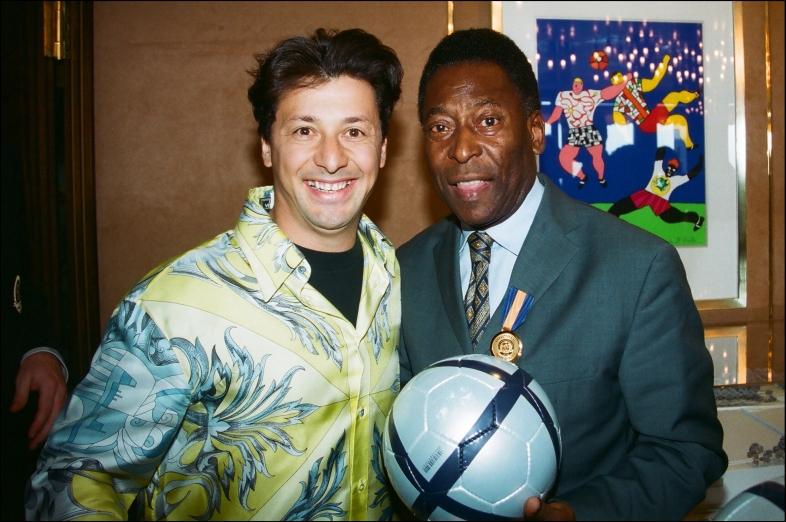 Pele